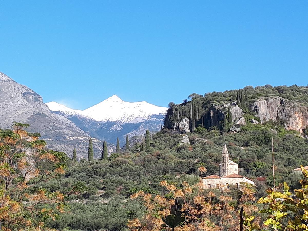 Ouranias Studios Kardamyli Exterior photo